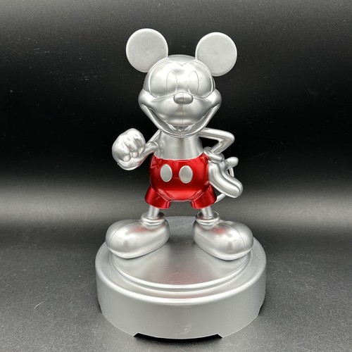 Dancing mickey mouse - dancing,